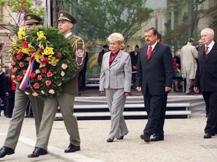 Tradiční pietní akt u památníku Díky, Ameriko!