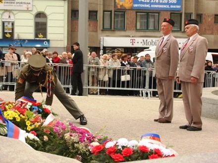 Tradiční pietní akt u památníku Díky, Ameriko!