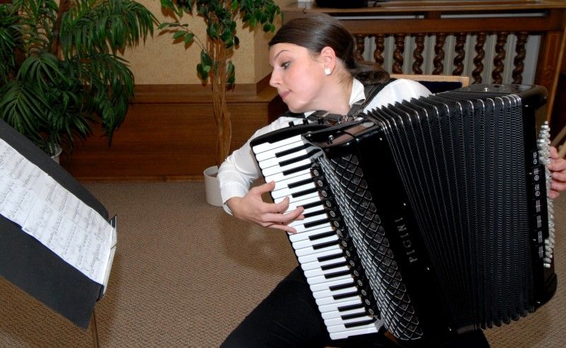 Poprvé při příležitosti 17. listopadu, Dne boje za svobodu a demokracii, udělil primátor města Plzně Martin Baxa historickou pečeť pěti významným plzeňským osobnostem a na základě rozhodnutí městského zastupitelstva také Cenu města Plzně (doc. PhDr. Vlasta Bokůvková, CSc.; MgA. Pavel Pavlovský; doc. Ing. Josef Průša, CSc.; Ing. arch. Jan Soukup; prof. Ing. Zdeněk Vostracký, DrSc.; prof. RNDr. MUDr. Jaroslav  Slípka, DrSc.).