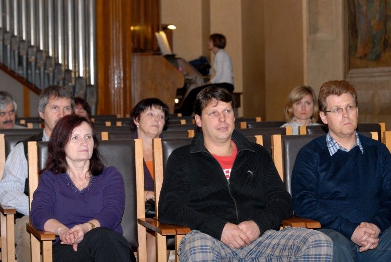 Zlaté a stříbrné Janského plakety dnes (23.11.2011) z rukou radního pro sociální věci a zdravotnictví Jiřího Kuthana v obřadní síni plzeňské radnice převzali dárci krve.