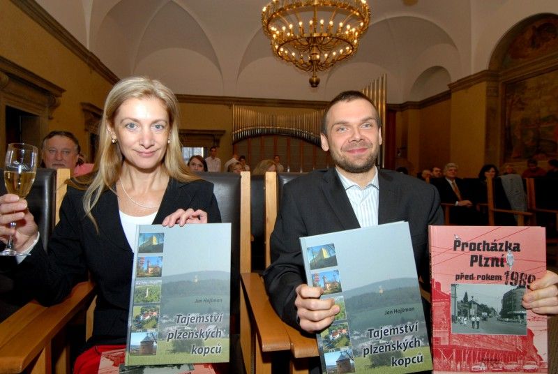 Vycházejí další dvě knihy o Plzni