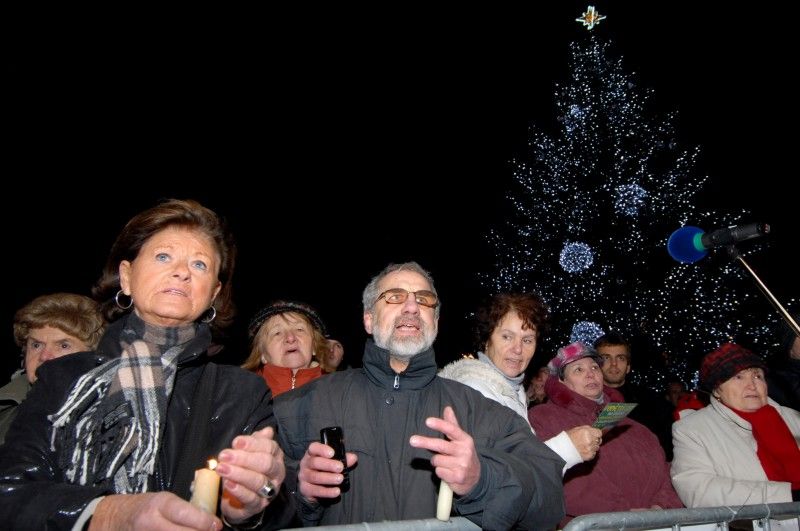 Vánoční zpívání koled na náměstí Republiky v Plzni (14.12.2011)