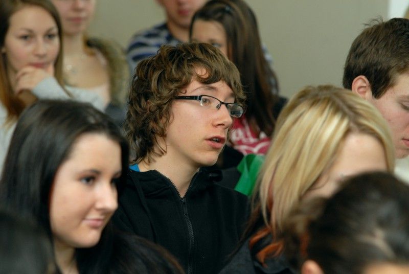 O tom, jak vypadá pracovní den primátora, jak funguje koalice na radnici či o budoucnosti kulturního domu Inwest diskutovali s Martinem Baxou studenti druhého a třetího ročníku oboru Veřejnosprávní činnost Střední průmyslové školy strojnické a Střední odborné školy profesora Švejcara (12.1.2012).