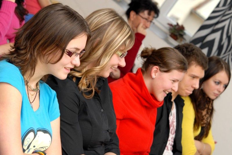 O tom, jak vypadá pracovní den primátora, jak funguje koalice na radnici či o budoucnosti kulturního domu Inwest diskutovali s Martinem Baxou studenti druhého a třetího ročníku oboru Veřejnosprávní činnost Střední průmyslové školy strojnické a Střední odborné školy profesora Švejcara (12.1.2012).