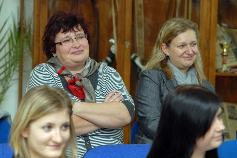 O tom, jak vypadá pracovní den primátora, jak funguje koalice na radnici či o budoucnosti kulturního domu Inwest diskutovali s Martinem Baxou studenti druhého a třetího ročníku oboru Veřejnosprávní činnost Střední průmyslové školy strojnické a Střední odborné školy profesora Švejcara (12.1.2012).