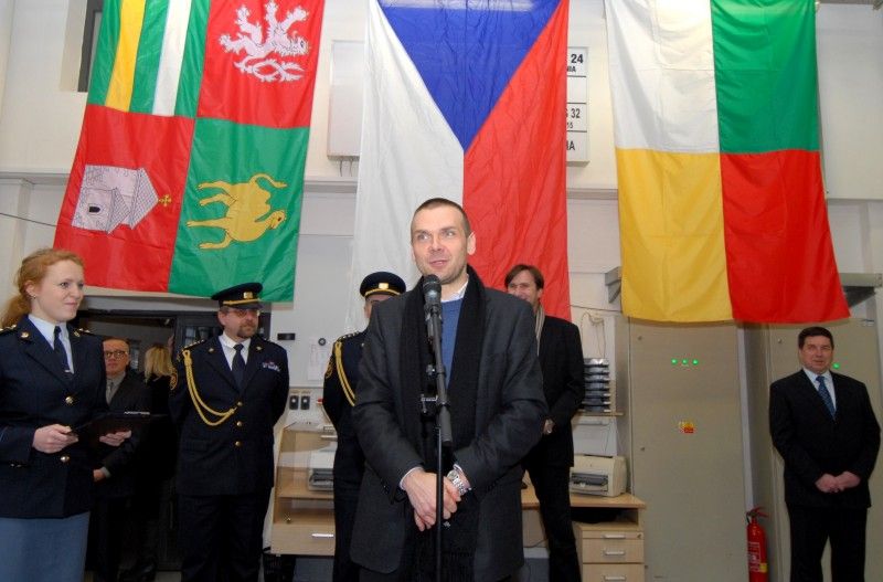 Novou cisternovou automobilovou stříkačku na podvozku MAN získal (16.1.2012) Hasičský záchranný sbor Plzeňského kraje. Na koupi vozidla v celkové hodnotě převyšující 5 milionů korun se velkou měrou podílelo město Plzeň, odbor krizového řízení magistrátu přispěl ze svého rozpočtu čtyřmi miliony korun. Zbývající část uhradil Plzeňský kraj. Nový zásahový vůz bude mít k dispozici Požární služebna Plzeň – střed.