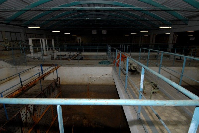 V souvislosti s připravovaným projektem rekonstrukce a modernizace úpravny vody v Plzni na Homolce za 1,2 miliardy korun se dnes (17.1.2012) konalo pracovní jednání, při kterém se členové Rady města Plzně a zástupci pracovní skupiny Zastupitelstva města Plzně ustavené k projektu mohli podrobně seznámit s chystanou investicí. Součástí setkání byla také prohlídka areálu vodárny, včetně historické budovy ÚPRAVNY VODY I z roku 1926, ÚPRAVNY VODY II z šedesátých let a ÚPRAVNY VODY III, která byla vybudována v 90. letech.