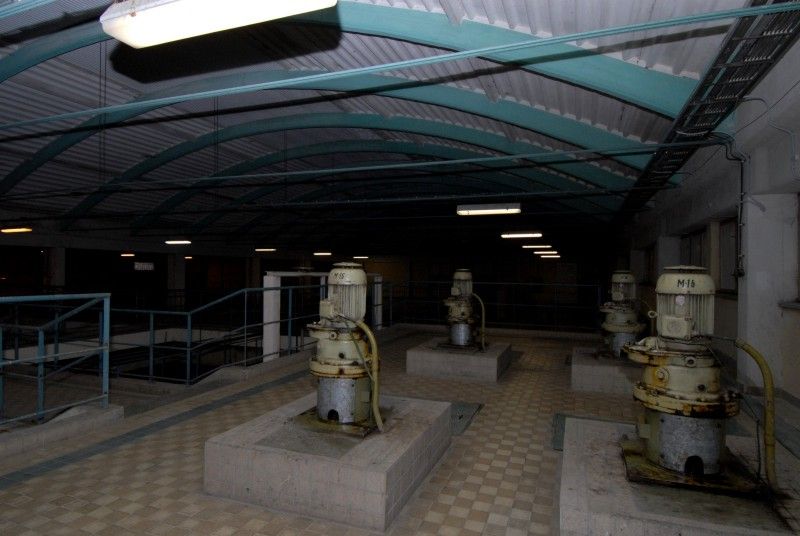 V souvislosti s připravovaným projektem rekonstrukce a modernizace úpravny vody v Plzni na Homolce za 1,2 miliardy korun se dnes (17.1.2012) konalo pracovní jednání, při kterém se členové Rady města Plzně a zástupci pracovní skupiny Zastupitelstva města Plzně ustavené k projektu mohli podrobně seznámit s chystanou investicí. Součástí setkání byla také prohlídka areálu vodárny, včetně historické budovy ÚPRAVNY VODY I z roku 1926, ÚPRAVNY VODY II z šedesátých let a ÚPRAVNY VODY III, která byla vybudována v 90. letech.