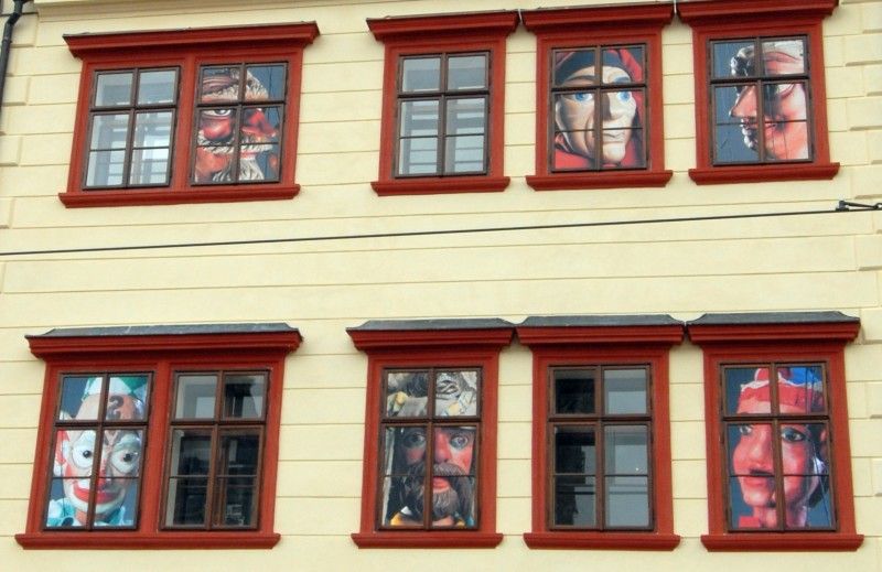 Expozice a tvůrčí dílny mapují výjimečnou historii i současnost plzeňského loutkářství, ale interaktivním způsobem zapojí dětské i dospělé návštěvníky.