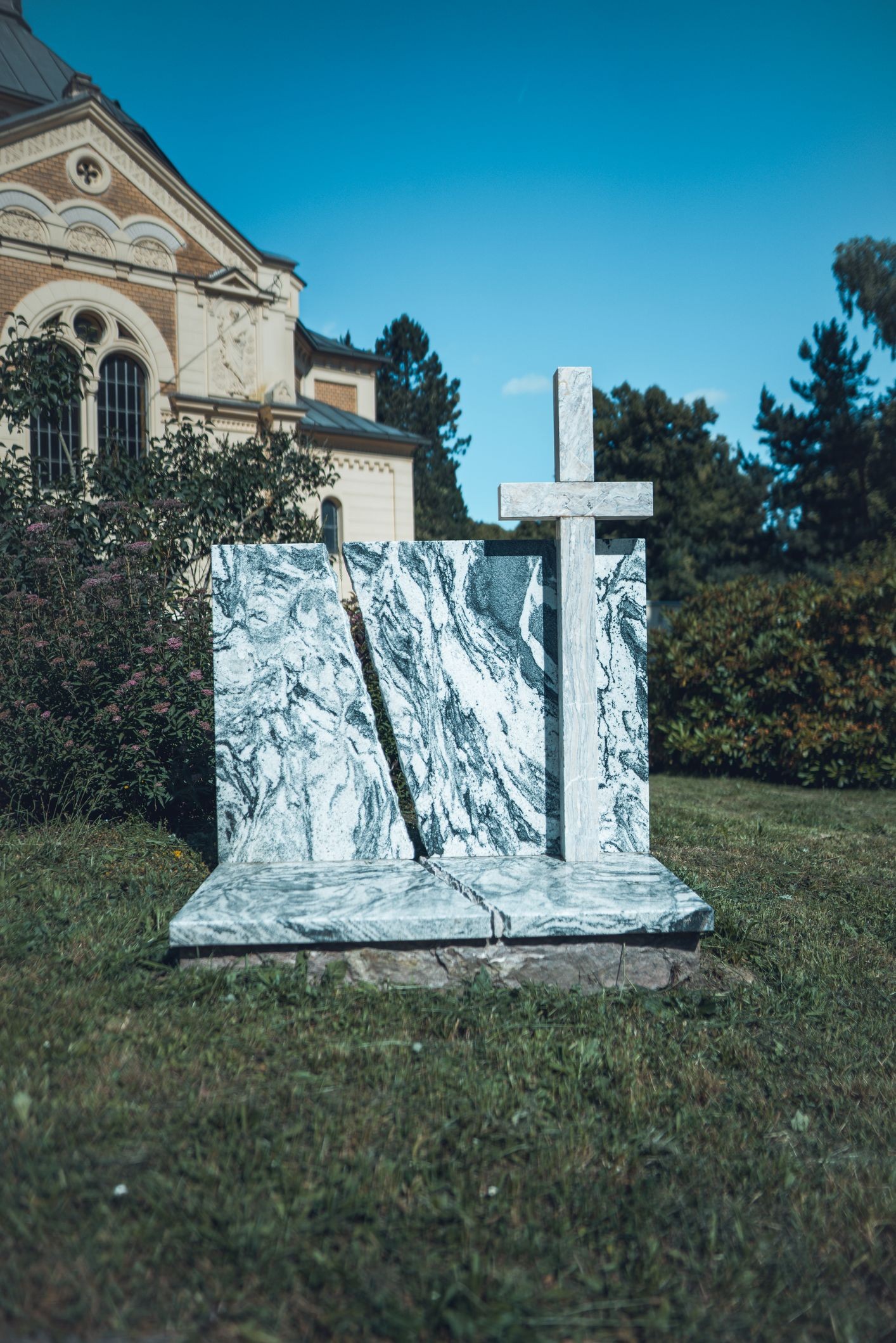 Hrob v dáli - zastavení XII.