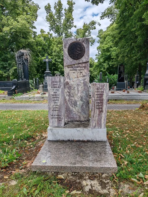 Uchytilová Marie