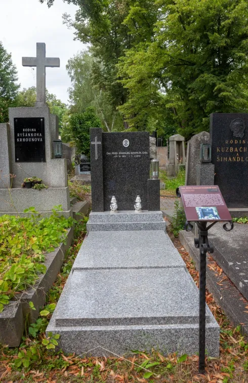 Makrlík Emanuel