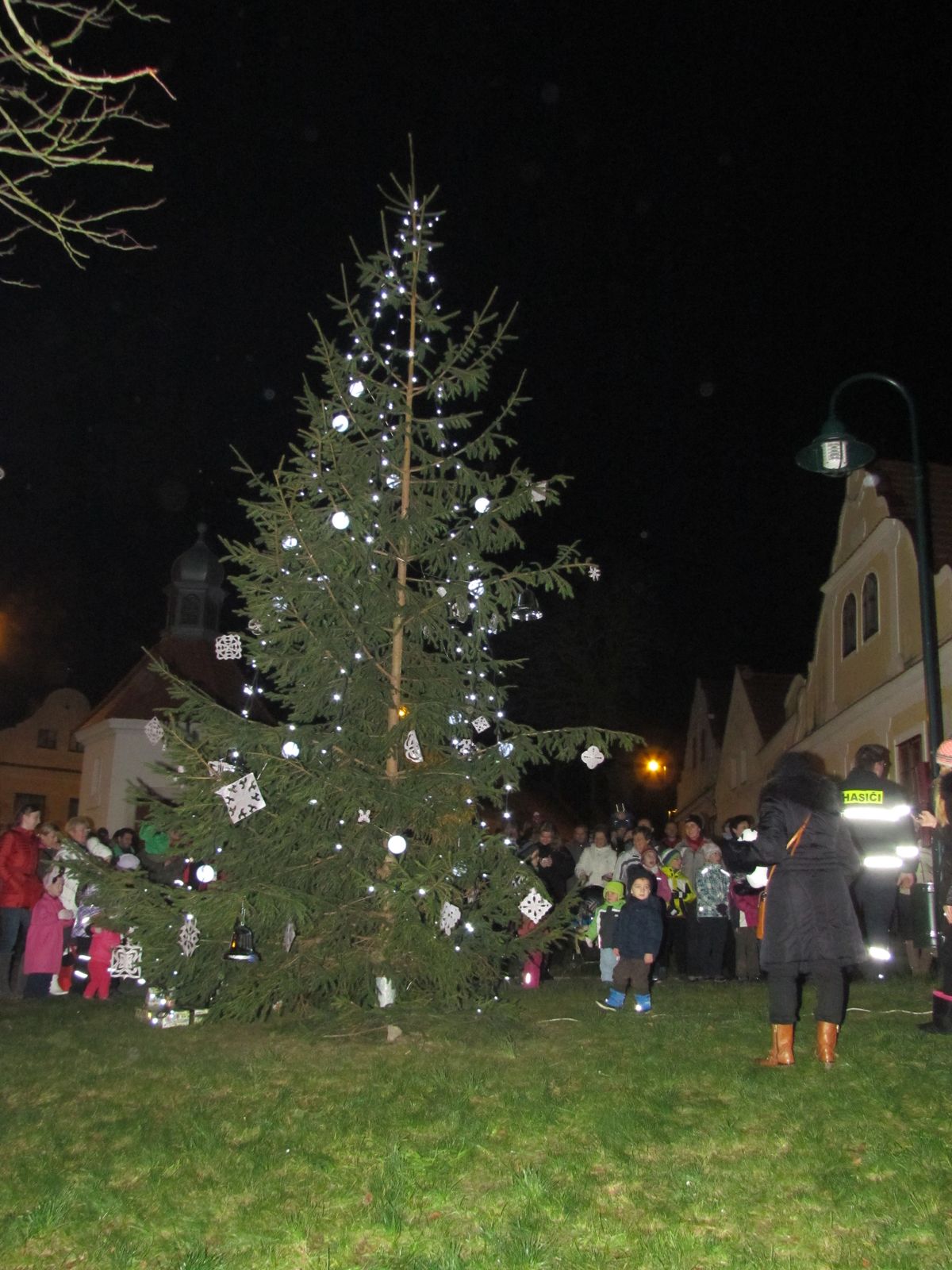 Verlichting van de kerstboom 2014