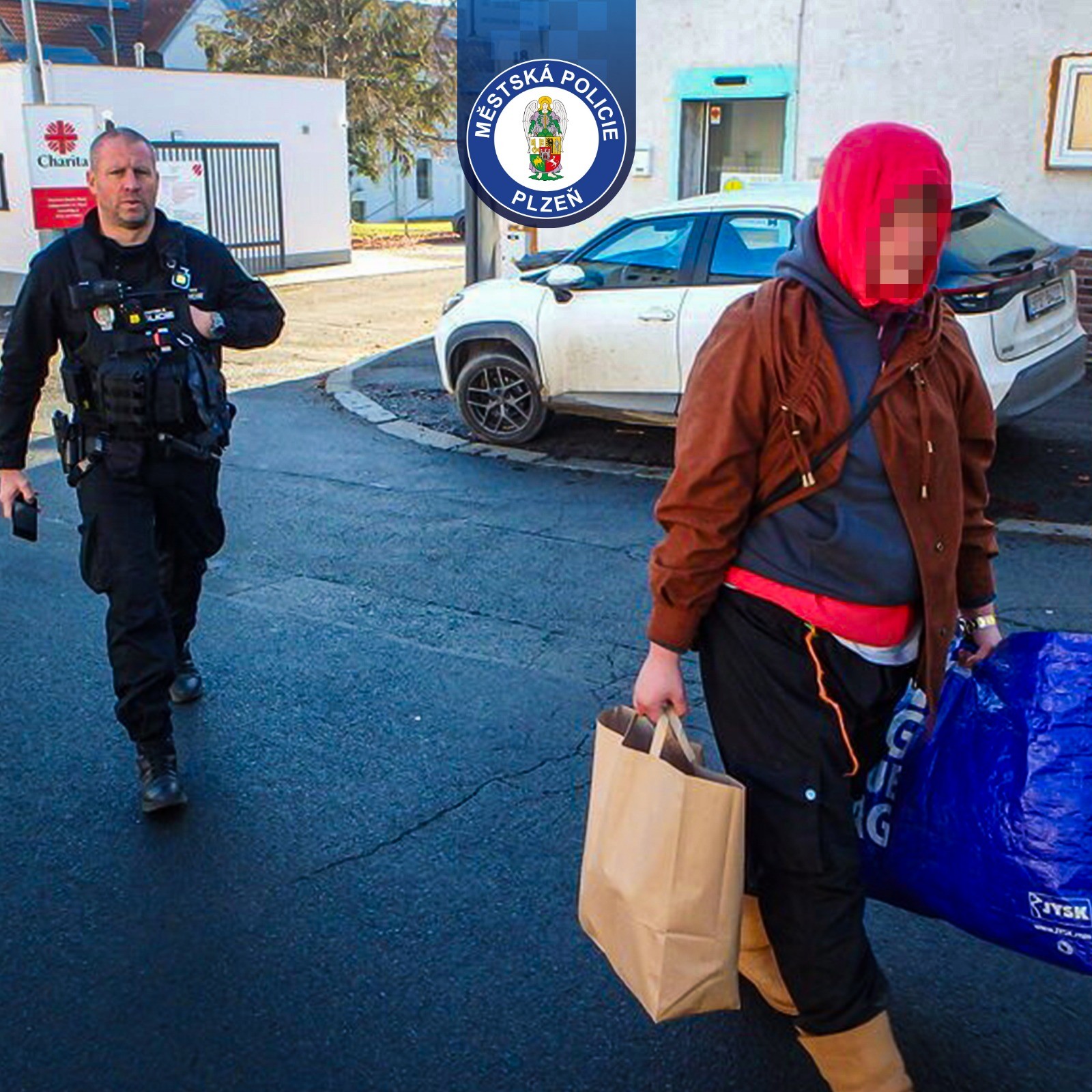 Krok za krokem k  pomoci cizince v nouzi