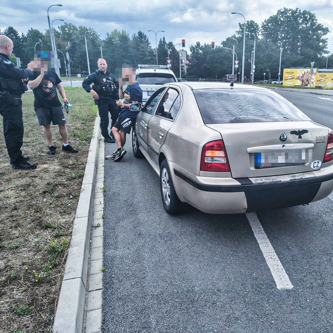 Nejel rychle, a přesto porušil zákon
