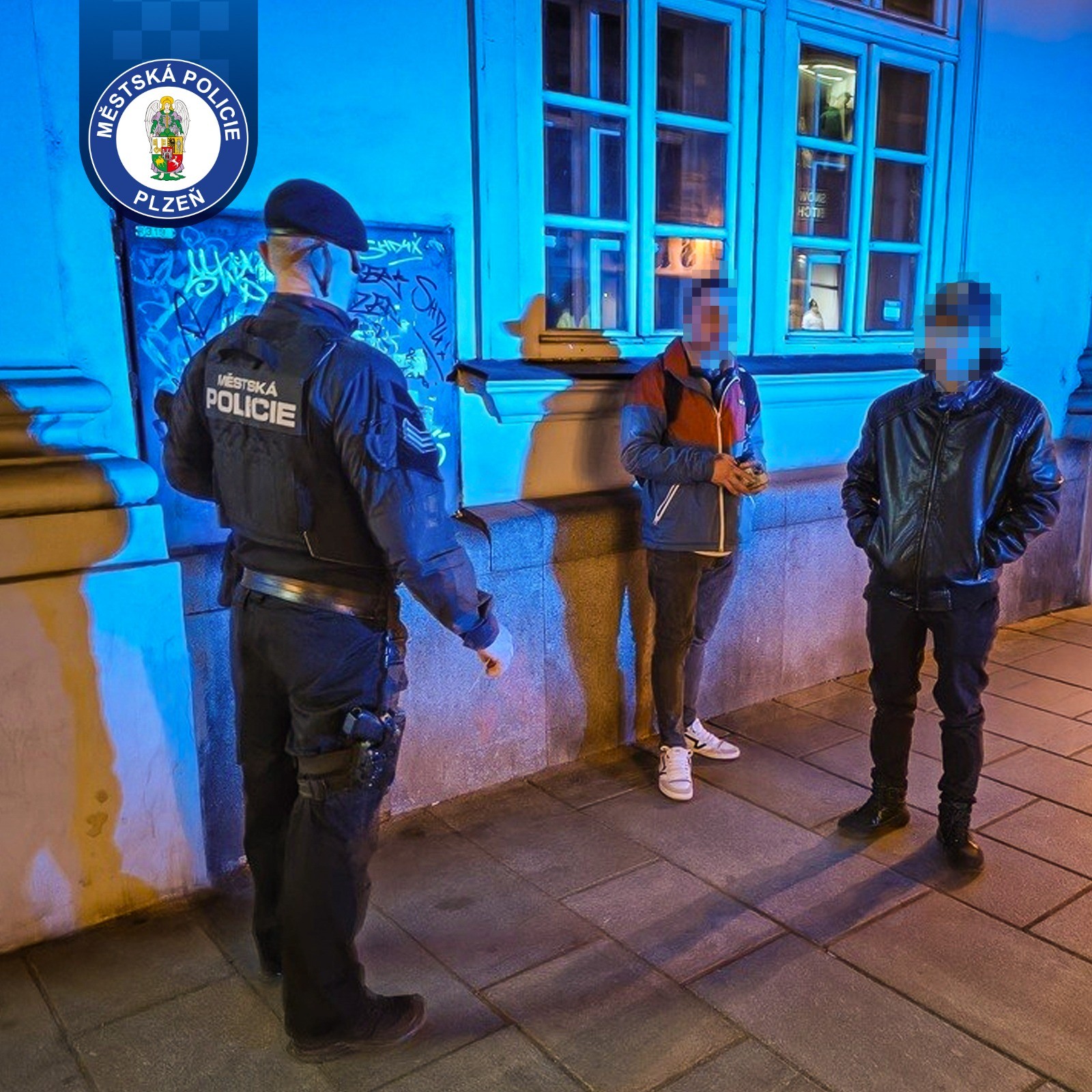 Počmárání rozvodné skříně vysvětlovali cizinci jinou kulturou