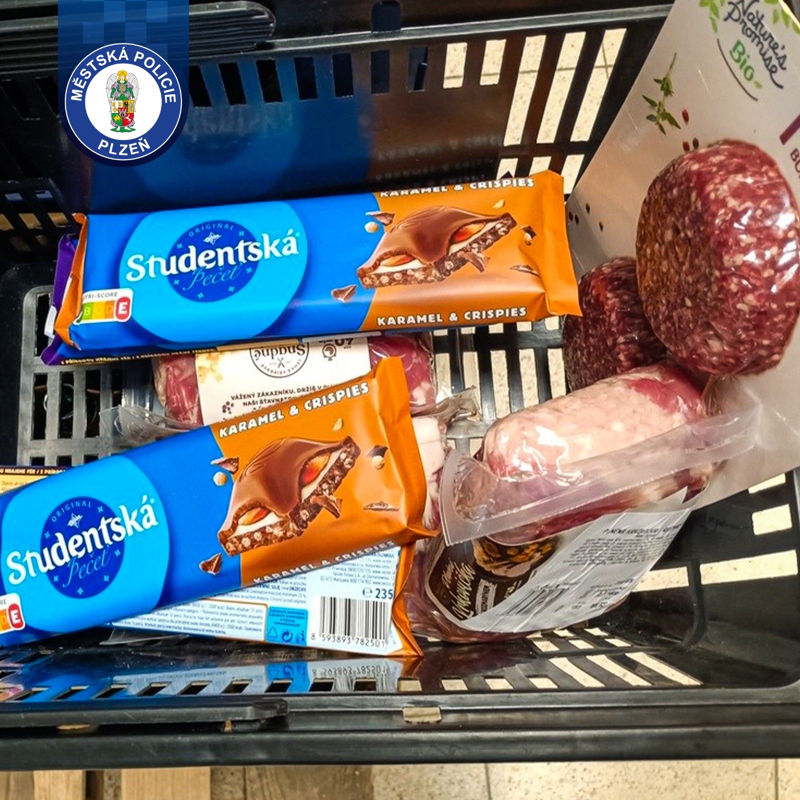 Jedna krádež, druhá v závěsu