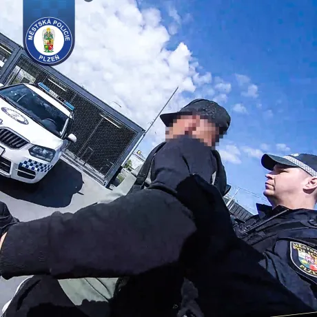 Více než tři promile a agresivita stály muže cestu na záchytku