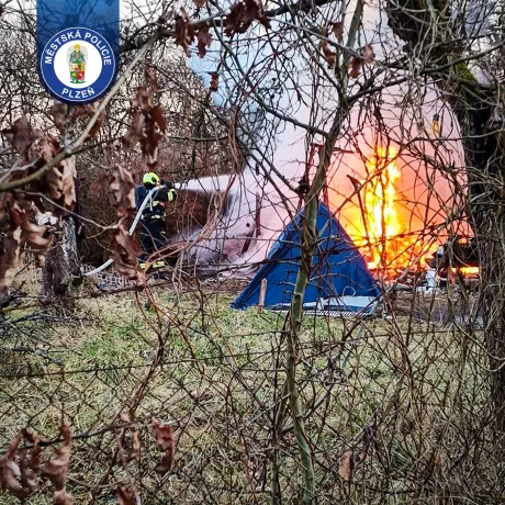 Požár chatky v Božkově