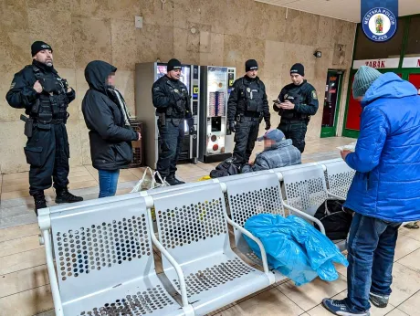 de3ebaf6-7bfb-46e0-9898-f92450f1e0bc