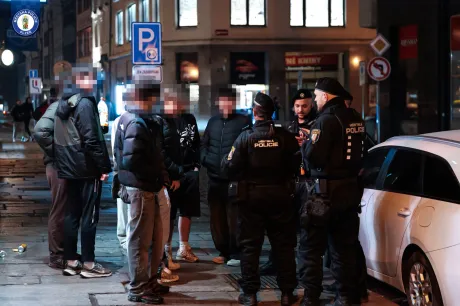 Město pod dohledem městské policie. Sobotní noc patřila akci CENTRUM