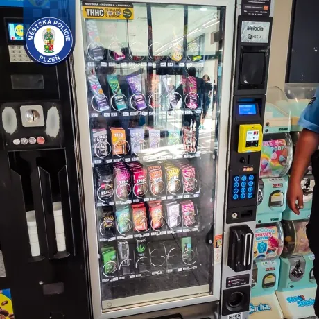 Když automat nevydá, třesení nepomůže