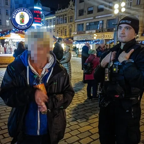 Vánoční trhy muže před spravedlností neochránily