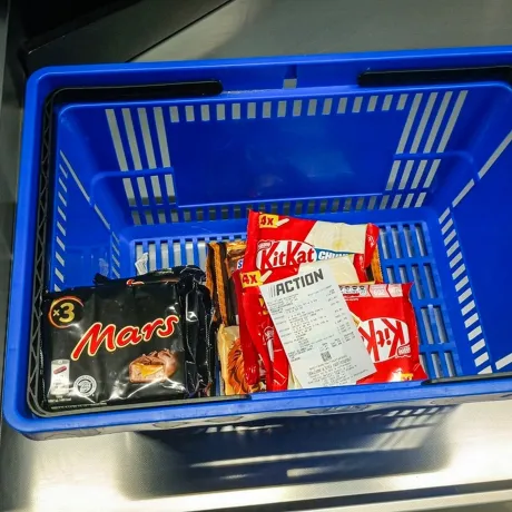 krádež 2