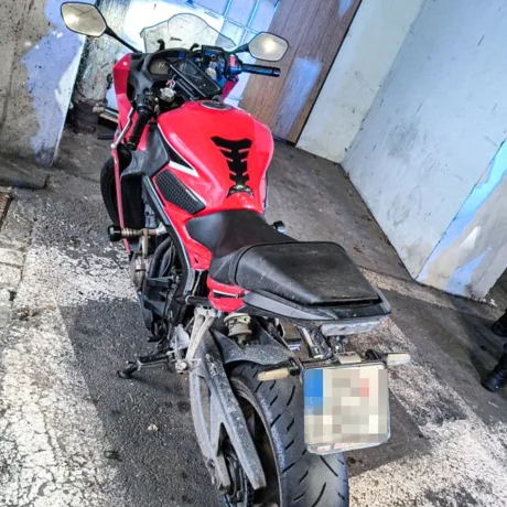 Motorka, zákaz vjezdu a několik problémů