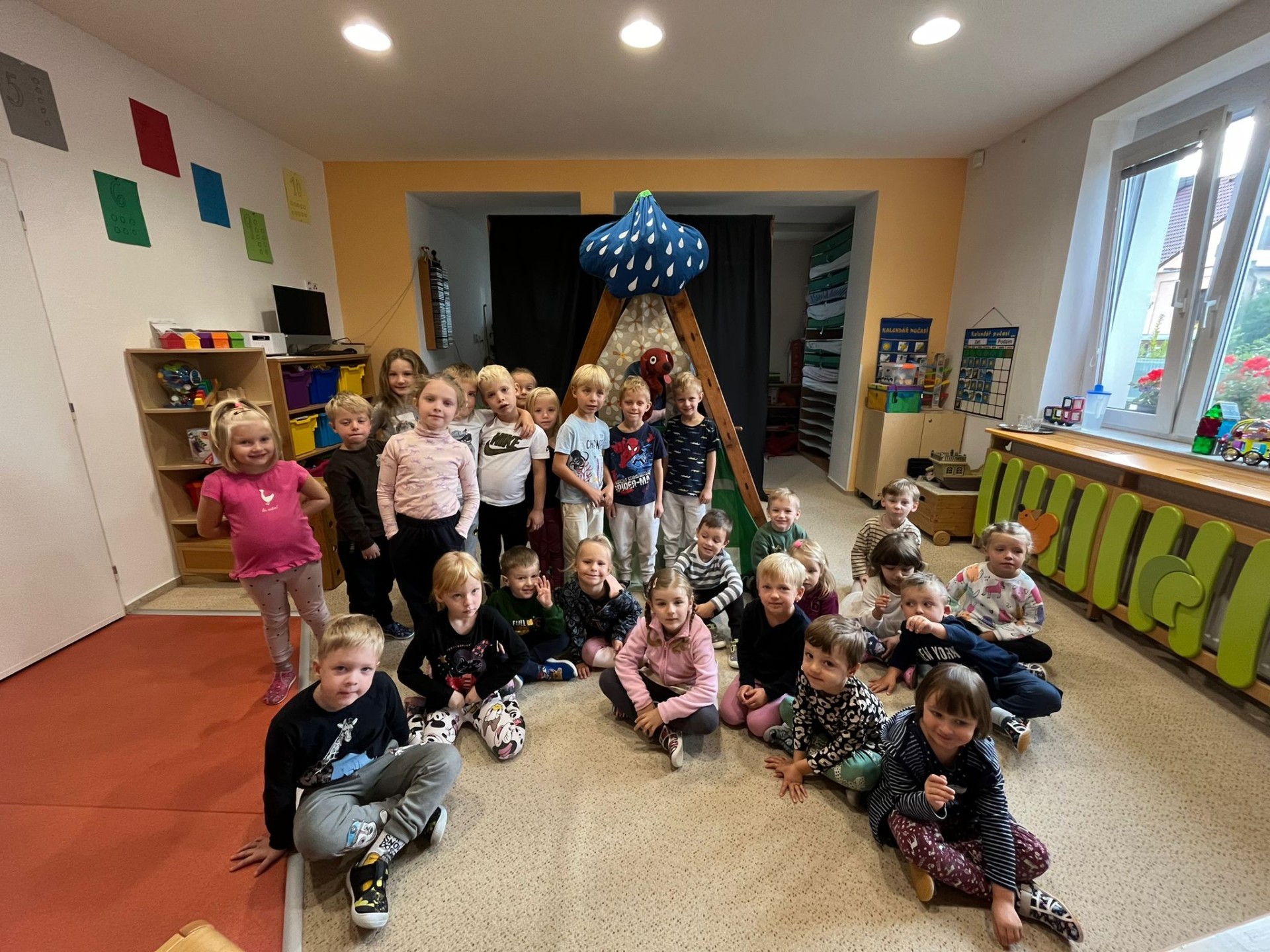 divadlo - Pohádky proti pláči