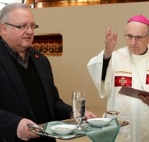 Velikonoční pivo cestuje do Vatikánu