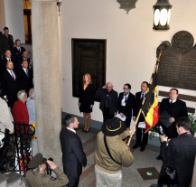 Slavnosti svobody pokračovaly pietním aktem u pamětních desek na radnici