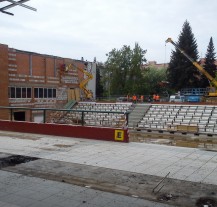 Z rekonstruované haly na Slovanech zbývá nyní pouze torzo