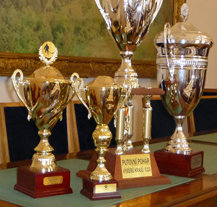 Hráčům hokejbalového týmu HBC Plzeň poděkovala radní pro sport Irena Rottová