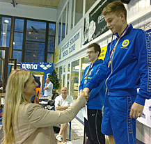 Na zimním mistrovství v plavání padaly rekordy