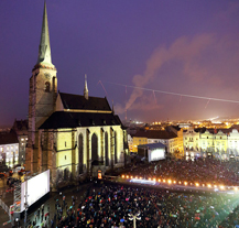 Slavnostní otevření Evropského hlavního města kultury sledovalo v Plzni i přes nepřízeň počasí 25 tisíc diváků