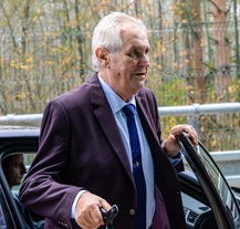 Prezident si prohlédl spalovnu odpadu v Chotíkově, projektu vyjádřil podporu