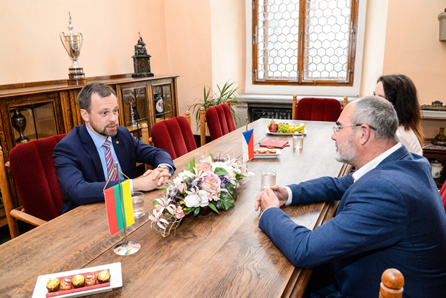 Litevský velvyslanec zavítal poprvé do Plzně (foto: M. Pecuch)