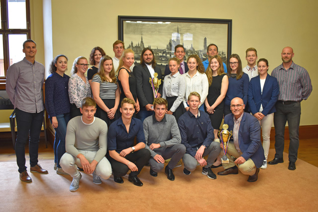 Přijetí sportovců z Plaveckého klubu Slávia VŠ Plzeň (foto: A. Jarošová)