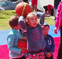 Děti v Klatovech si užily Roadshow Sportmanie Plzeňského kraje