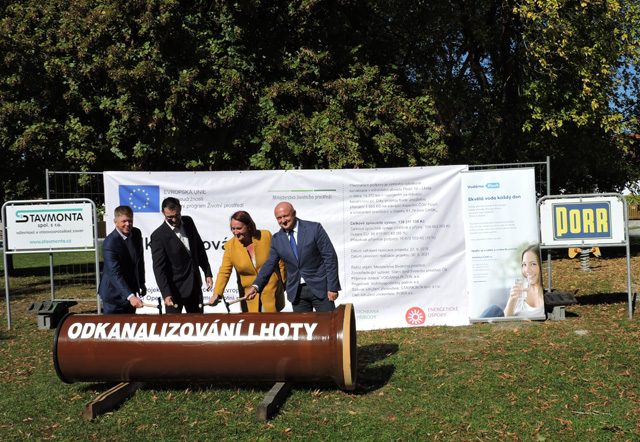 Stavba kanalizace ve Lhotě (foto: Vodárna Plzeň)