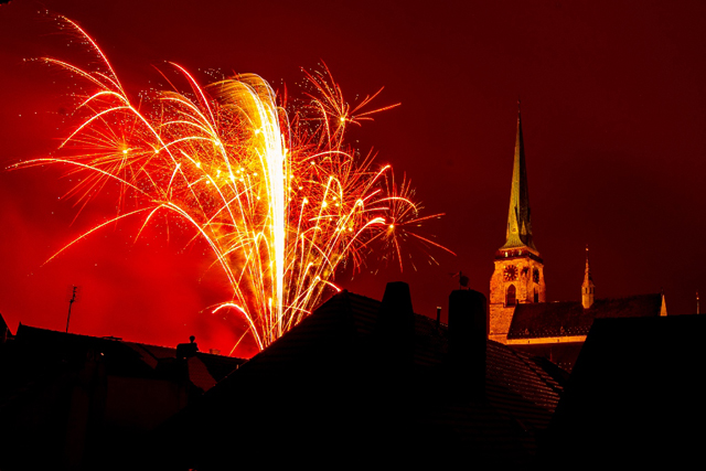 Ohňostroj ke 100. výročí založení republiky (foto: M. Pecuch)