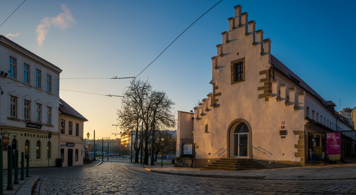 Masné krámy v Plzni - dřívě masný trh dnes výstavní síň Západočeské galerie