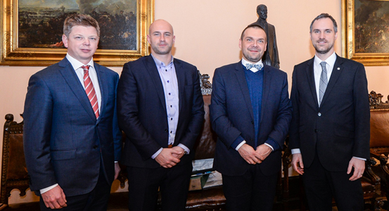 Plzeňské řešení IT, drony i technické vzdělání zajímaly pražského primátora Zdeňka Hřiba