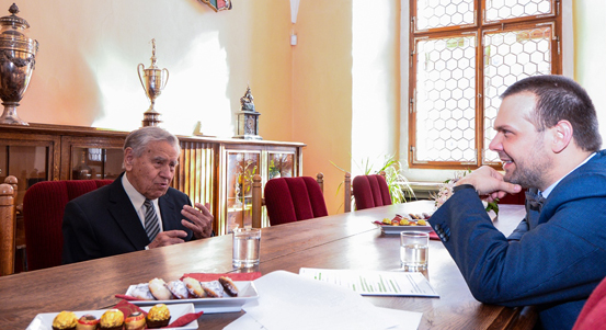 Jiří Světlík oslavil 95. narozeniny, svému rodákovi popřálo město Plzeň