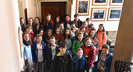 Žáci z bavorského Coburgu si prohlédli plzeňskou radnici