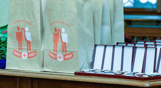 Město a Český červený kříž ocenily dárce krve