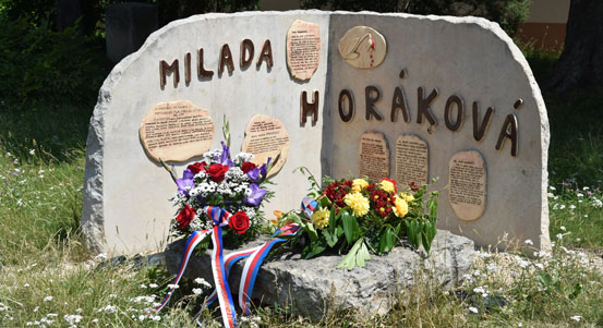 Město Plzeň si připomnělo 69. výročí popravy Milady Horákové