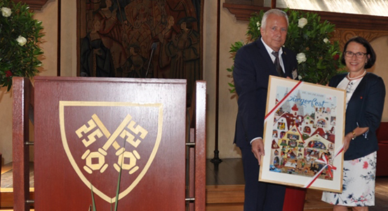 Regensburg žil městskými slavnostmi, tématem byla partnerská města