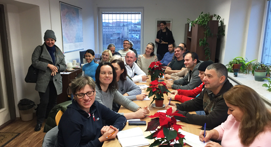 Více než 150 cizinců úspěšně prošlo jazykovými kurzy češtiny